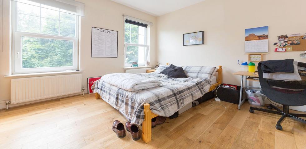 			3 Bedroom, 2 bath, 1 reception Flat			 Westbere Road, WEST HAMPSTEAD